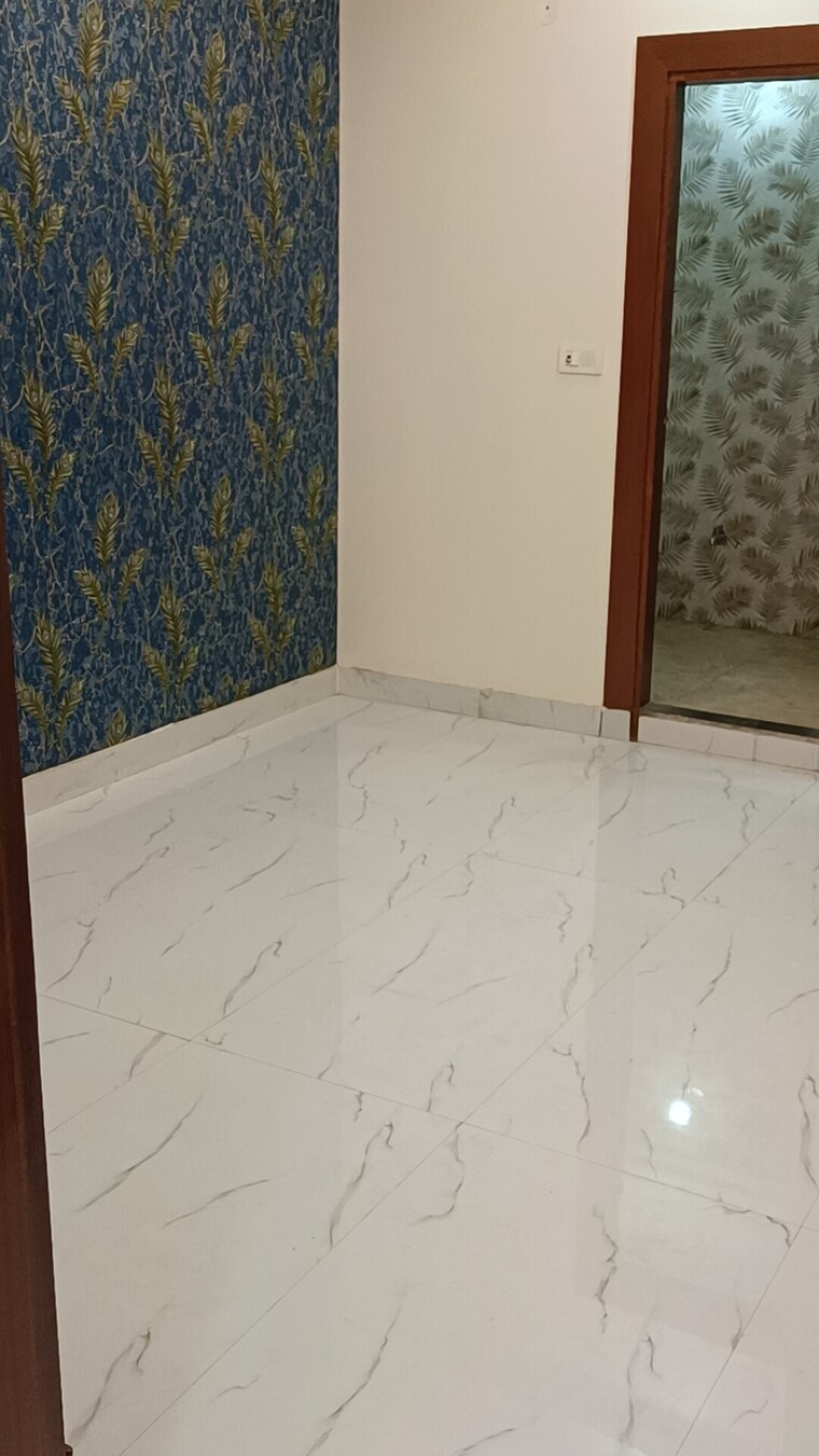 Room, shalimar garden extension i 2 Bedroom 1100 Sq.Ft. Builder Floor In Shalimar Garden Extension I Ghaziabad 8906736