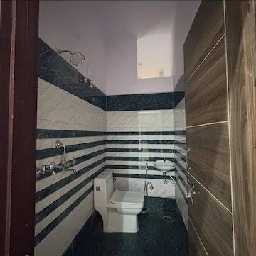 Staircase in 3 BHK Builder Floor at Sector 28 – for Sale