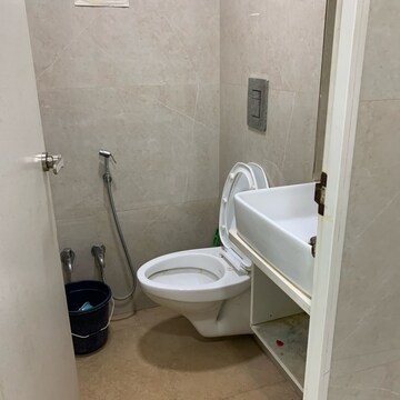 Washroom in  Office Space at Mandpeshwar Industrial Estate, Prem Nagar – for Rent