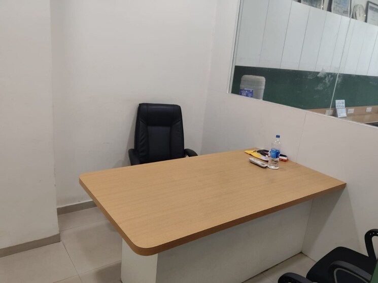 Team Area, v-times-square Commercial Office Space 1053 Sq.Ft. In Cbd Belapur Sector 15 Navi Mumbai 8906767