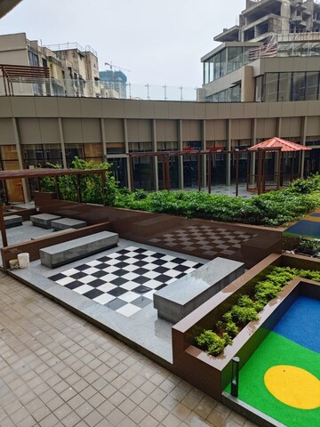 Bedroom in 2 BHK Apartment at Dosti Oro 67, Kandivali West – for Rent