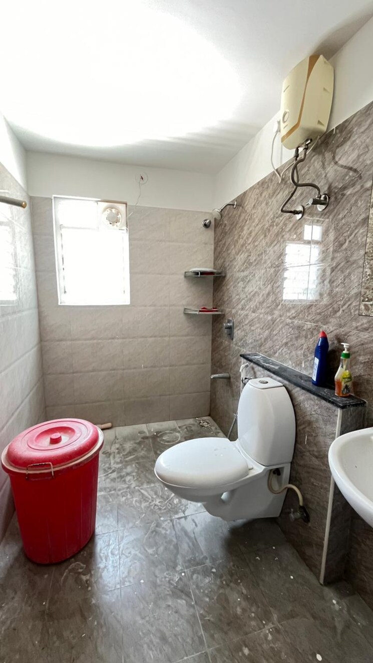 Bathroom, hsr layout 2 Bedroom 1145 Sq.Ft. Builder Floor In Hsr Layout Bangalore 8906762