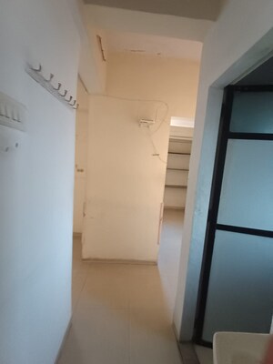 Room in 1 BHK Apartment at Highland Residency CHSL, Balkum Pada – for Sale