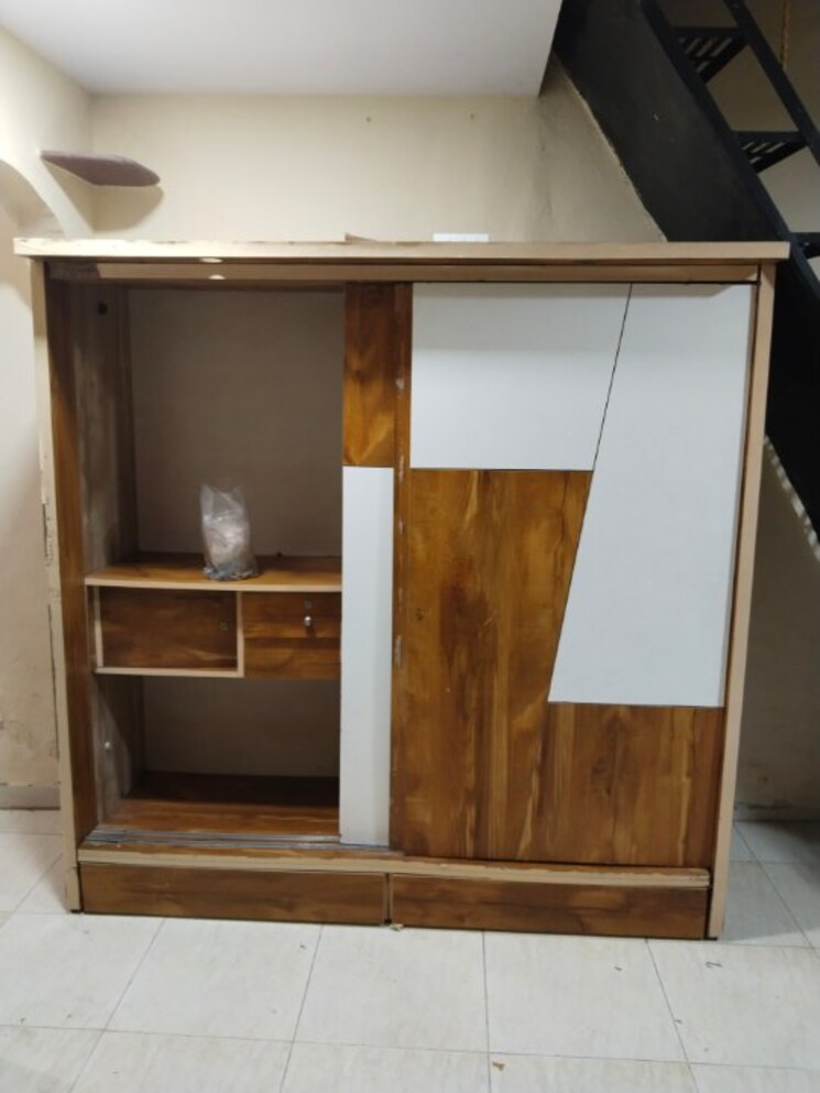 undefined, malad west 3 Bedroom 1000 Sq.Ft. Independent House In Malad West Mumbai 8906732