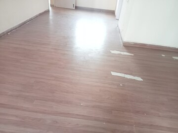 Room in 3 BHK Apartment at Mermaid Seaview, Cbd Belapur Sector 11 – for Rent