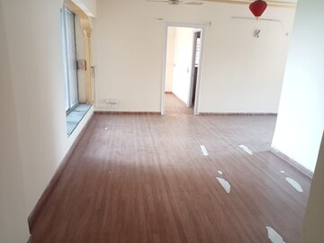 Room in 3 BHK Apartment at Mermaid Seaview, Cbd Belapur Sector 11 – for Rent