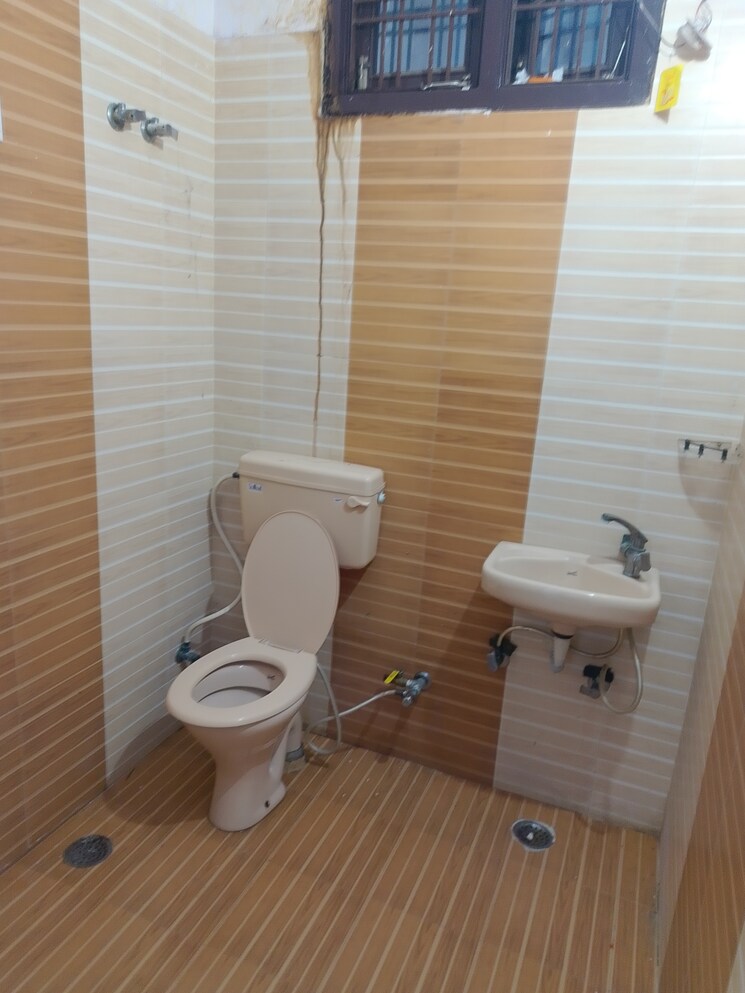 Bathroom, gomti nagar 2 Bedroom 2152 Sq.Ft. Independent House In Gomti Nagar Lucknow 8906806