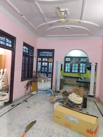 Living Room in 2 BHK Independent House at Gomti Nagar – for Rent