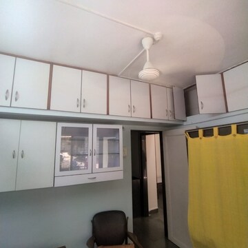 Furnished Amenities in 1 BHK Apartment at Jay Nagar CHS, Malad West – for Rent