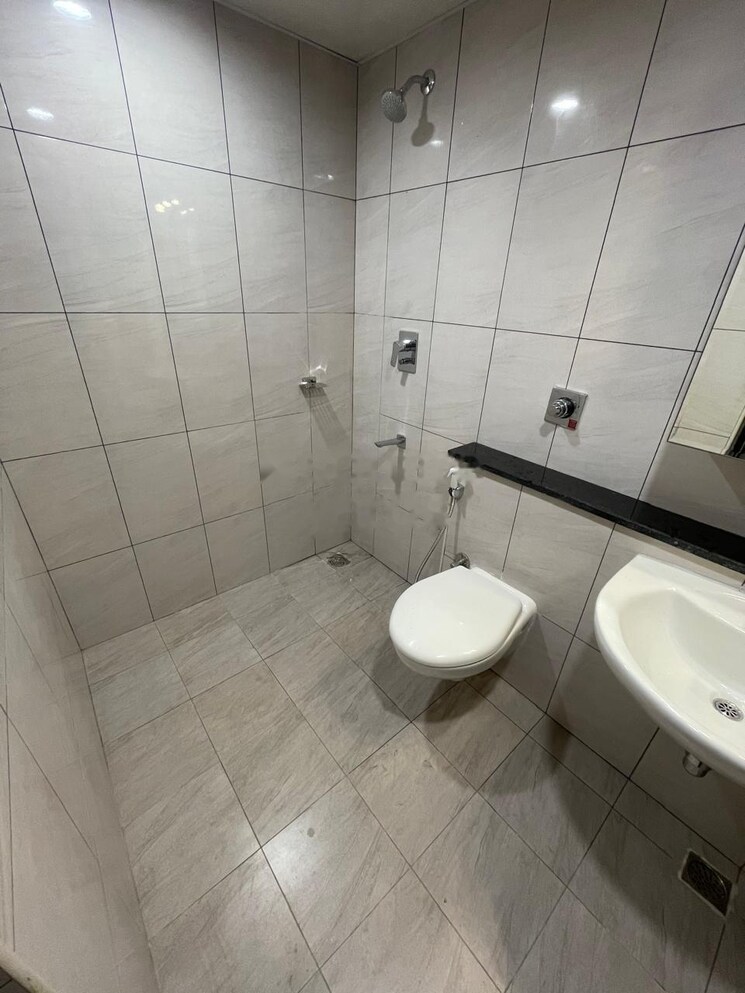 Bathroom, shriram-greenfield 3 Bedroom 1102 Sq.Ft. Apartment In Budigere Bangalore 8906804