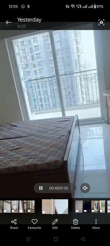 Room in 3.5 BHK Apartment at ATS Marigold, Sector 89a – for Rent