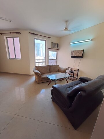 Living Room in 4 BHK Apartment at DLF The Wellington Estate, Dlf Phase V – for Rent