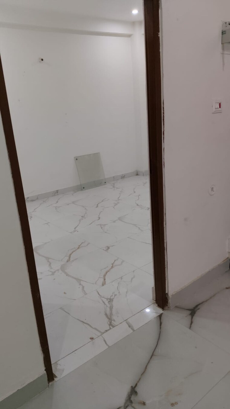 Room, sector 20 yamuna expressway 3 Bedroom 1508 Sq.Ft. Villa In Sector 20 Yamuna Expressway Greater Noida 8906970