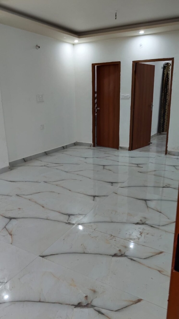 Room, sector 20 yamuna expressway 3 Bedroom 1508 Sq.Ft. Villa In Sector 20 Yamuna Expressway Greater Noida 8906970