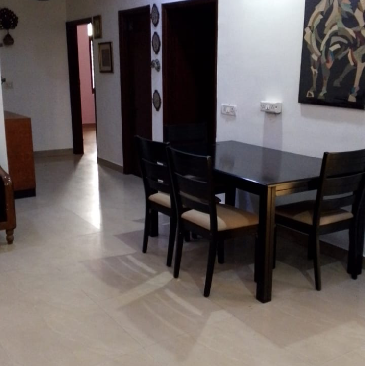 Living Room, sector 105 3 Bedroom 300 Sq.Yd. Independent House In Sector 105 Noida 8906915