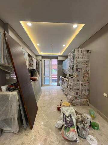 Parking in 4 BHK Builder Floor at Eros Rosewood City, Sector 49 – for Sale