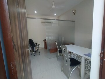 Master Bedroom in 4 BHK Independent House at Sector 47 – for Rent