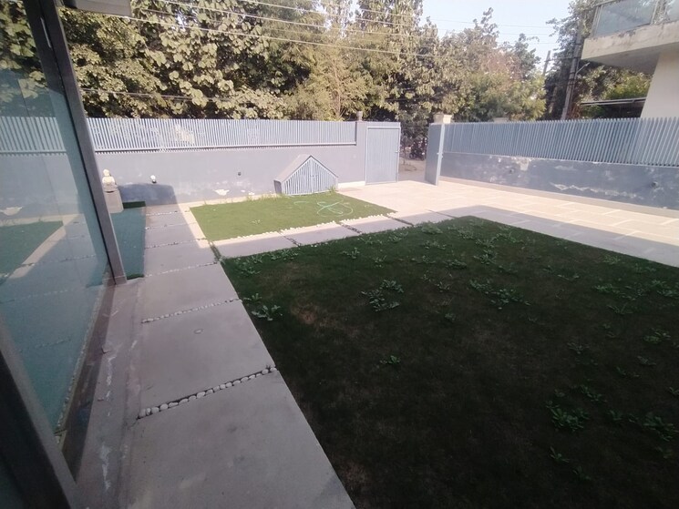 Swimming Pool, sector 47 4 Bedroom 360 Sq.Ft. Independent House In Sector 47 Gurgaon 8907032