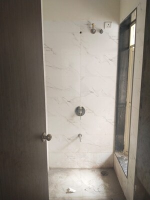 2 BHK Apartment For Sale in Roswalt Raya, Chembur