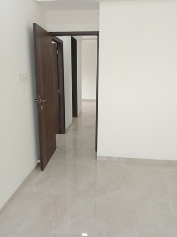 2 BHK Apartment For Rent in Amar Om Vasudev CHS, Borivali West