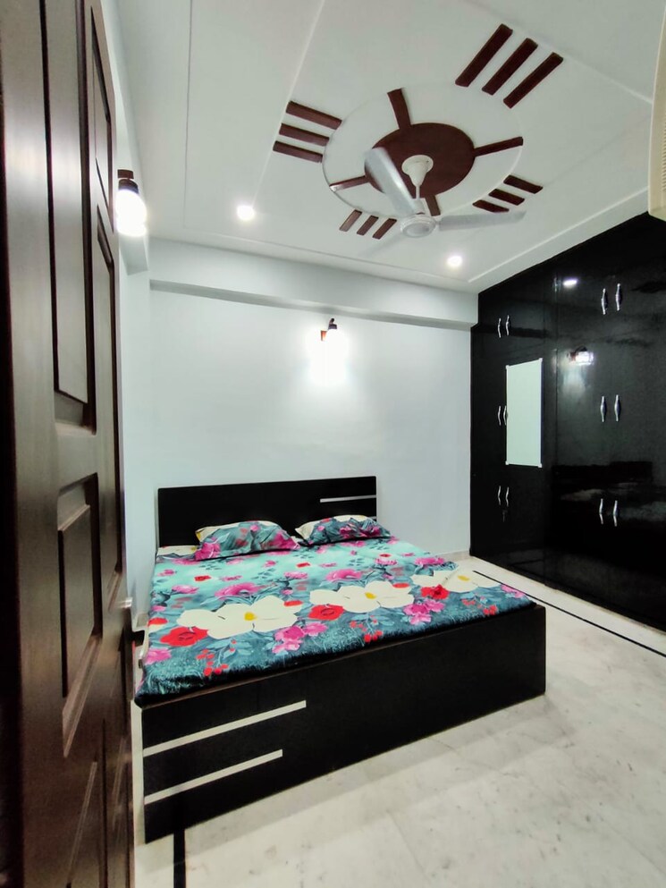 Bedroom, sushant lok i 2 Bedroom 1000 Sq.Ft. Builder Floor In Sushant Lok I Gurgaon 8907073