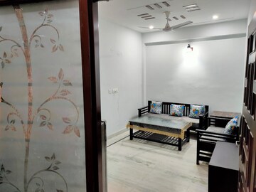 Bedroom in 2 BHK Builder Floor at Sushant Lok I – for Rent