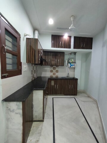 Kitchen in 2 BHK Builder Floor at Sushant Lok I – for Rent