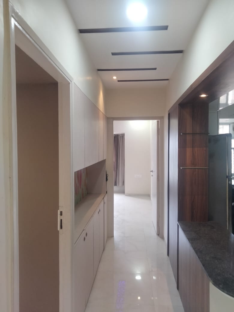 2 BHK 930 Sq.Ft. Apartment in Lokhandwala Whispering Palms