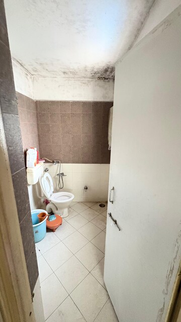 Bathroom in 3 BHK Builder Floor at Tingre Nagar – for Rent