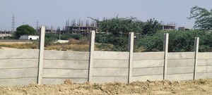  Plot – Exterior View View at Kanpur Road - for Sale