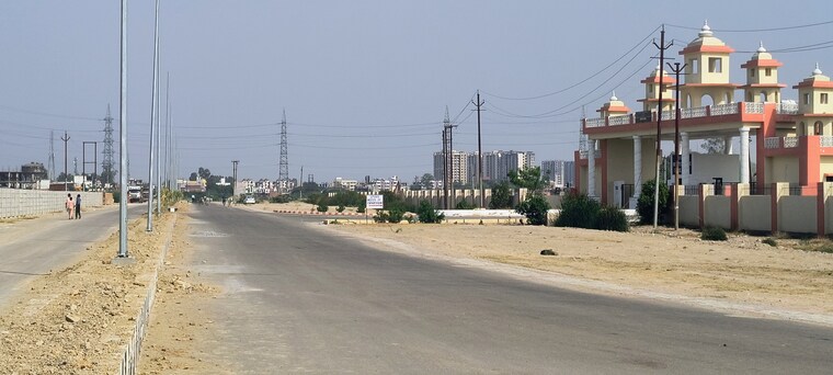 Exterior View, kanpur road  1000 Sq.Yd. Plot In Kanpur Road Lucknow 8907162