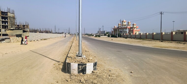 Exterior View, kanpur road  1000 Sq.Yd. Plot In Kanpur Road Lucknow 8907162