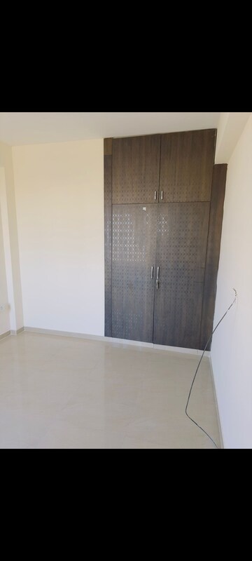 Furnished Amenities in 2 BHK Apartment at ROF Aalayas, Sector 102 – for Rent