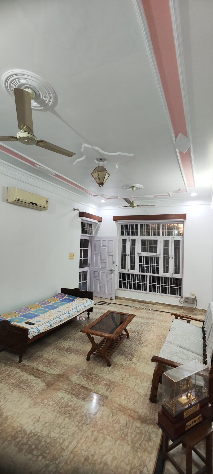 Living Room, gomti nagar 3 Bedroom 3100 Sq.Ft. Independent House In Gomti Nagar Lucknow 8907193