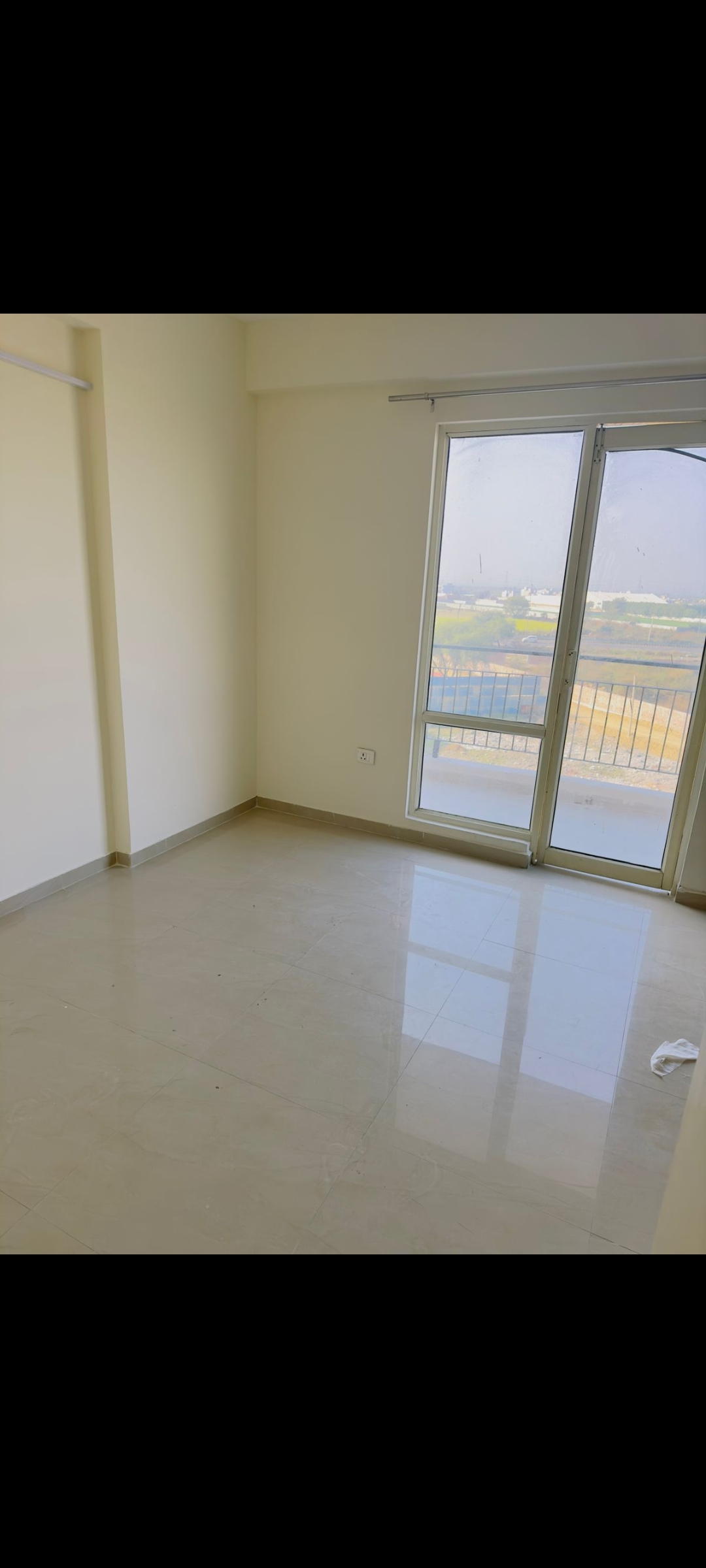 2 BHK Apartment For Rent in ROF Aalayas