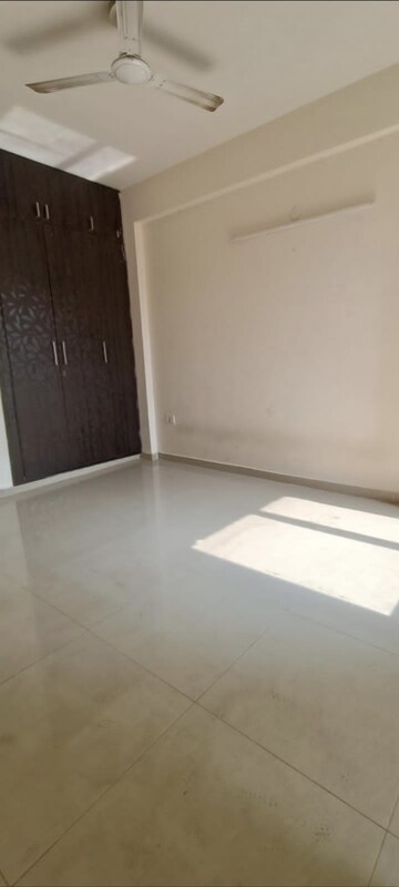 Room in 2 BHK Apartment at ROF Aalayas, Sector 102 – for Rent