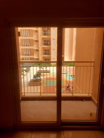 Room in 2 BHK Apartment at Prestige Finsbury Park Hyde, Bagaluru – for Rent