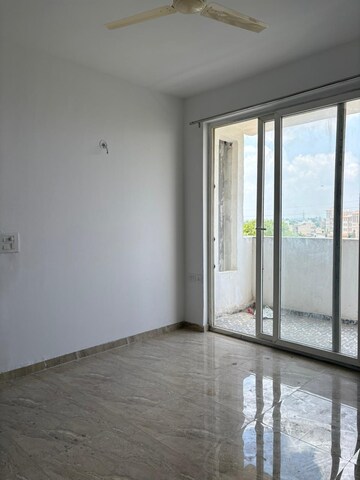 Room in 3 BHK Apartment at SLF Anushree, Sector 75 – for Rent