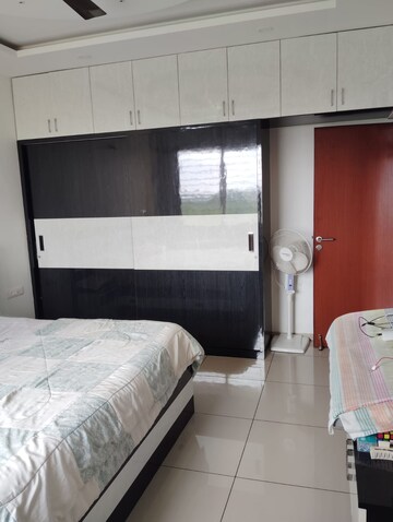 Kitchen in 2 BHK Apartment at Prestige Royale Gardens, Gantiganahalli – for Rent