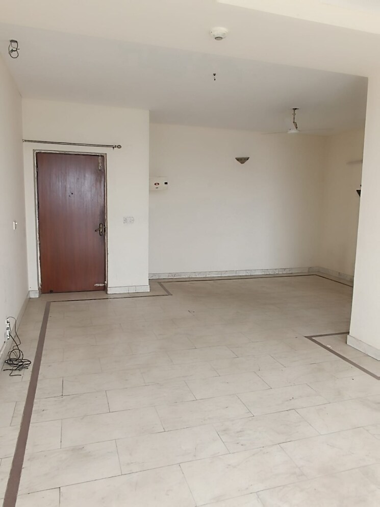 Room, dlf-oakwood-estate 4 Bedroom 1767 Sq.Ft. Apartment In Dlf Phase ii Gurgaon 8907325