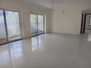Room in 3 BHK Apartment at Vazhuthacaud – for Sale