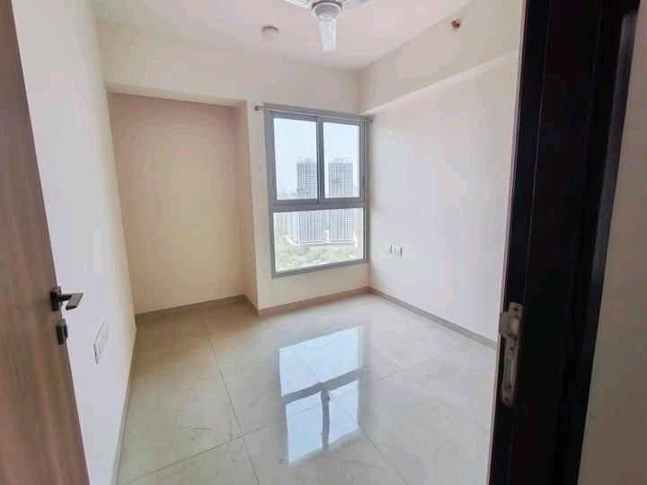 2 BHK Apartment For Sale in Kalpataru Immensa B