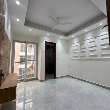 2 BHK Builder Floor For Rent in Chattarpur