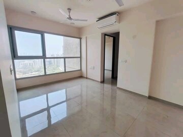 Room in 2 BHK Apartment at Kalpataru Immensa B, Kolshet Road – for Sale
