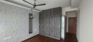 Room in 3 BHK Builder Floor at Hsr Layout – for Rent