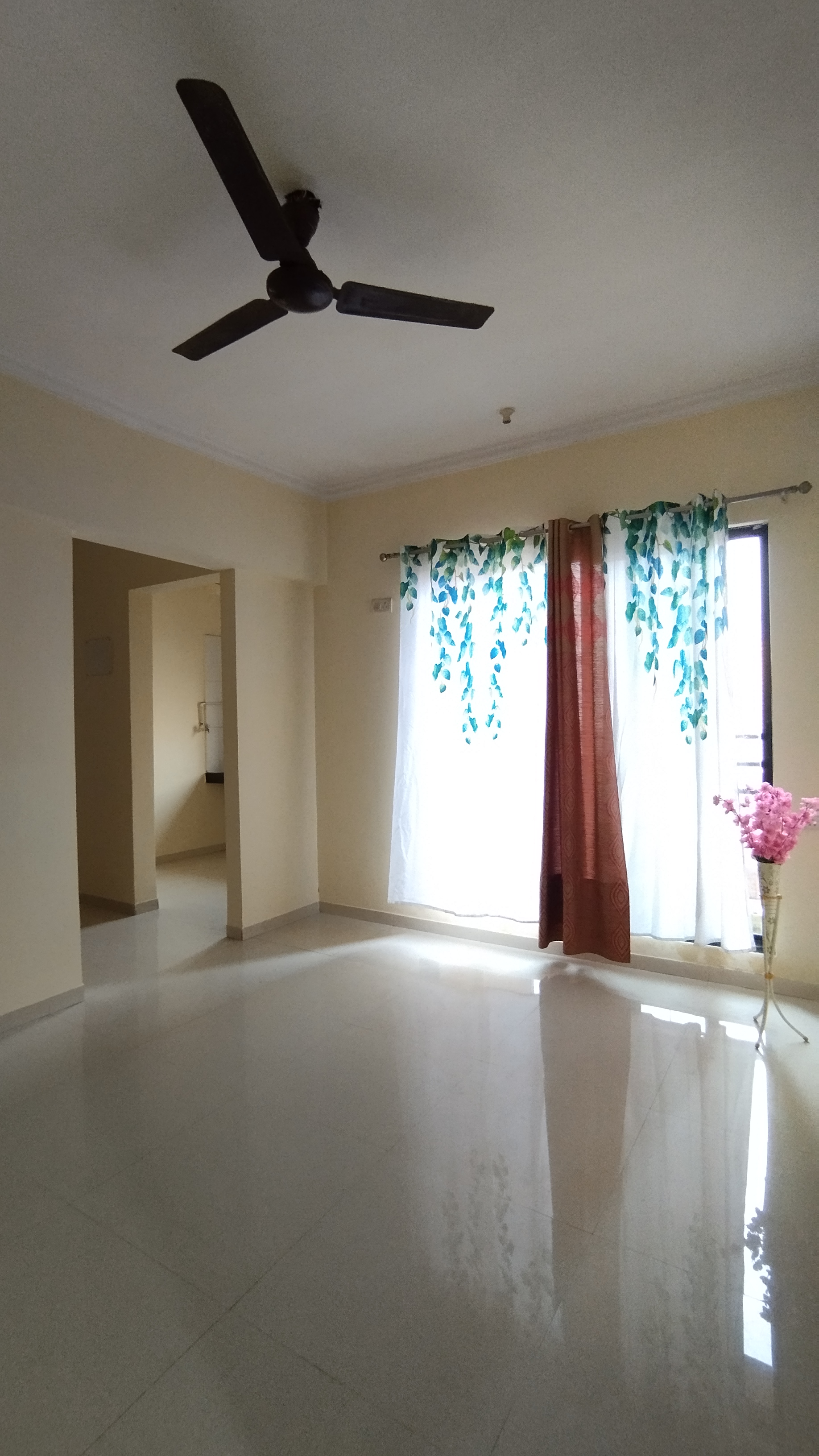 1 BHK + Servant Room Apartment For Sale in Raunak City