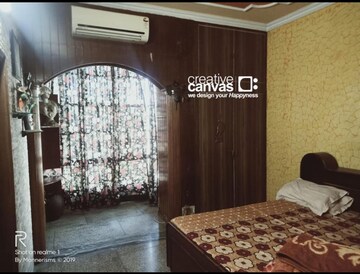 Bedroom in 3 BHK Apartment at Pragati Apartments Dwarka, Sector 11 Dwarka – for Rent