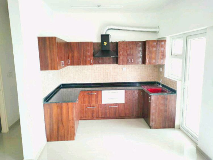 3 BHK + Extra Room Apartment For Rent in Nitesh Hyde Park