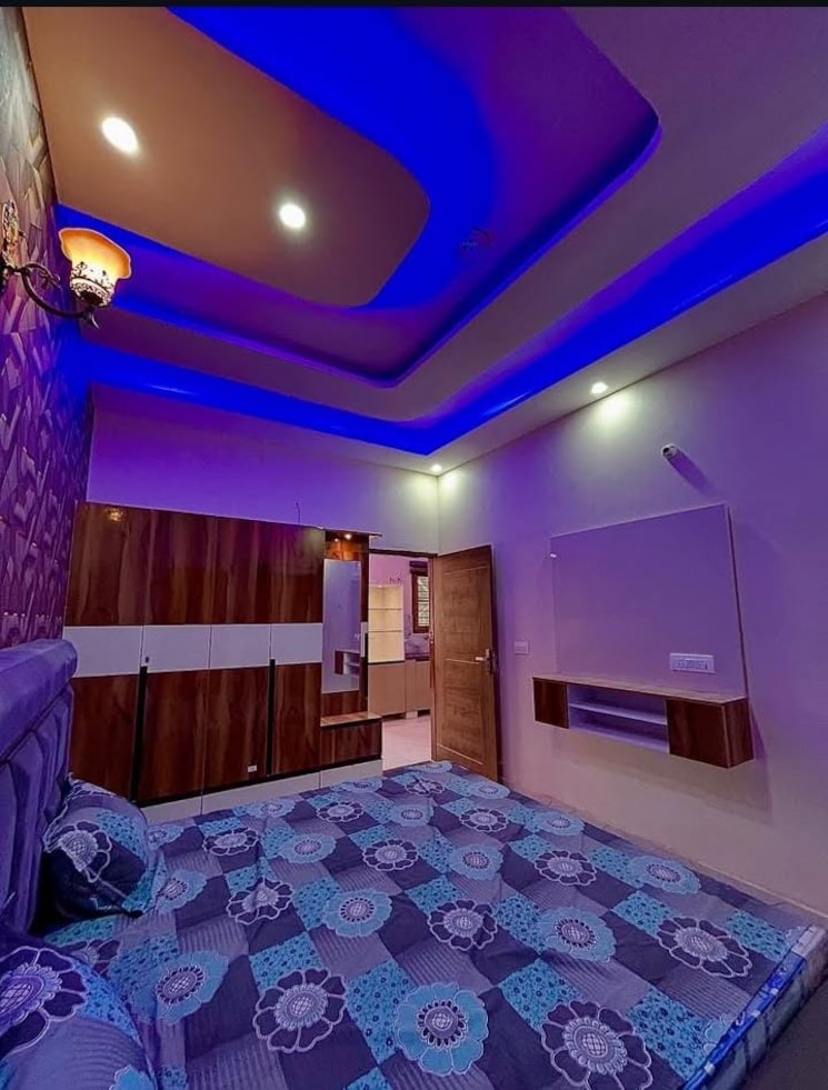 Bedroom, sector 33 3 Bedroom 2250 Sq.Ft. Builder Floor In Sector 33 Faridabad 8907461