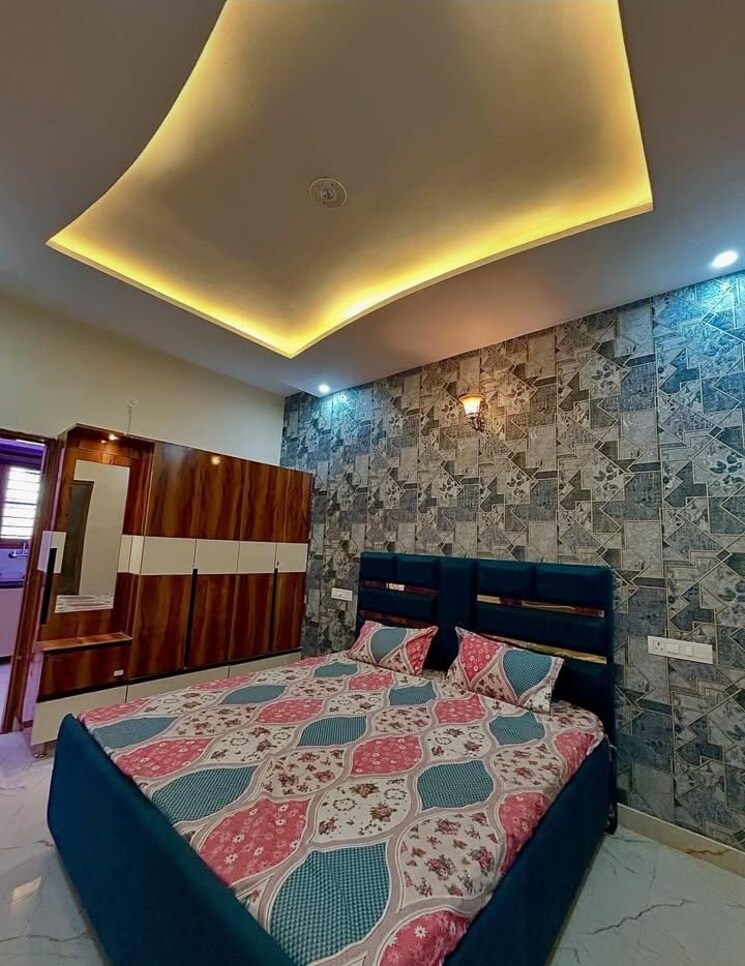 Bedroom, sector 33 3 Bedroom 2250 Sq.Ft. Builder Floor In Sector 33 Faridabad 8907461